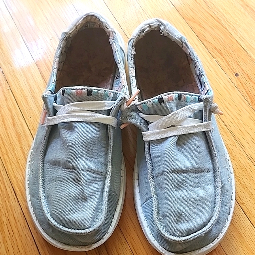Hey Dude Women's Wendy Boho Light Denim (W 7)